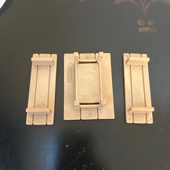 Calico Critters Sylvania Family Picnic Set - Picture 3 of 8